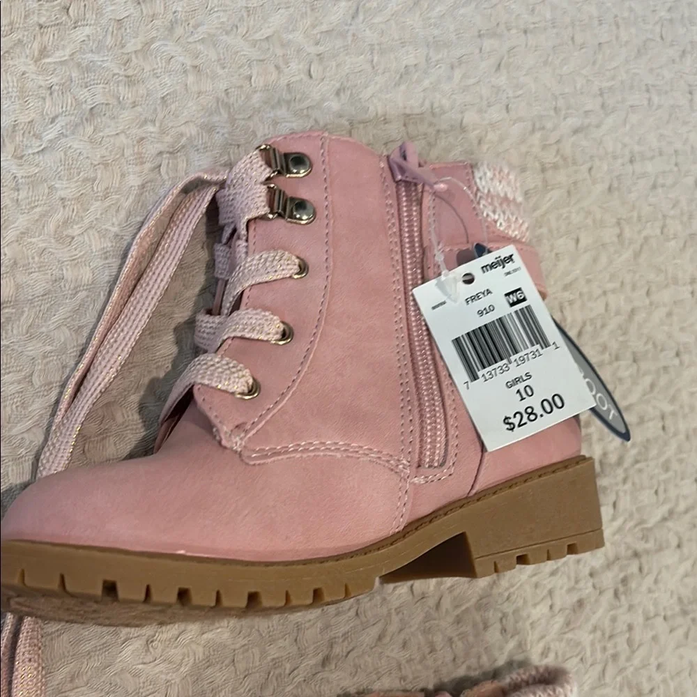 Freya Pink Boots with Chunky Sole and Buckle - Picture 2 of 4